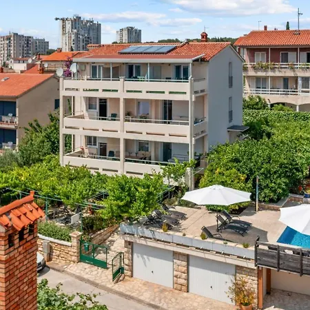 Apartamento Petrinic - S By Guide *